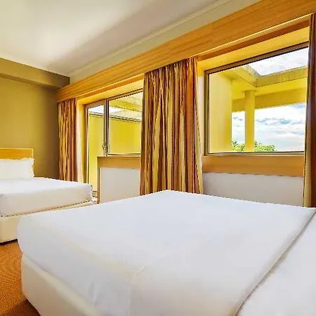 Hotel Hf Tuela Ala Sul
