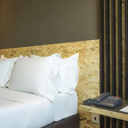 Hotel Hf Tuela Ala Sul